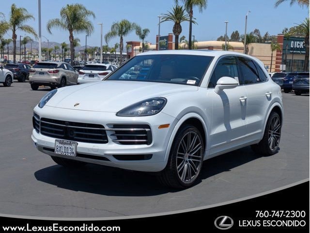 2020 Porsche Cayenne S's photo