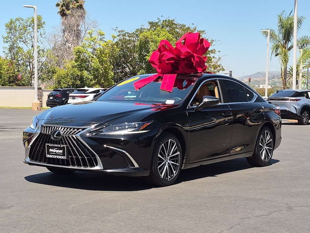 Certified 2024 Lexus ES 300h SEDAN