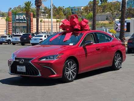 2025 LEXUS ES ES 300h