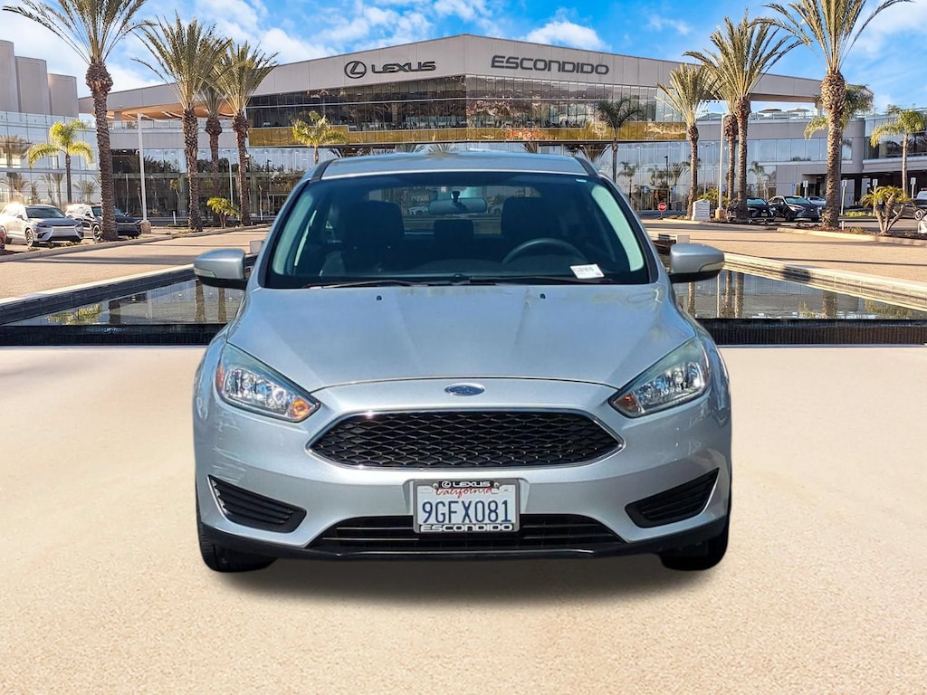 Used 2015 Ford Focus SE