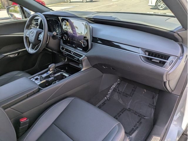 2024 Lexus RX 350 - Photo 33