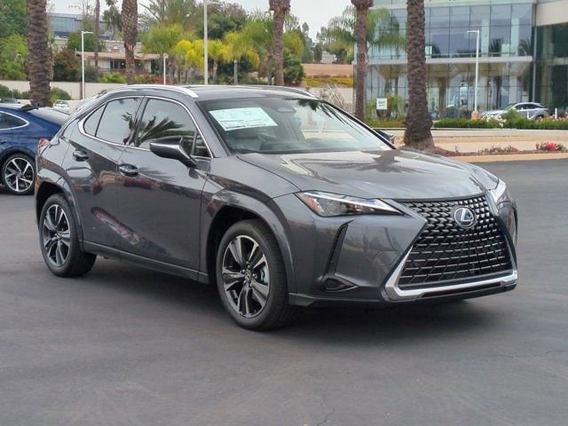 2026 Lexus UX Hybrid 300h Premium - Photo 3