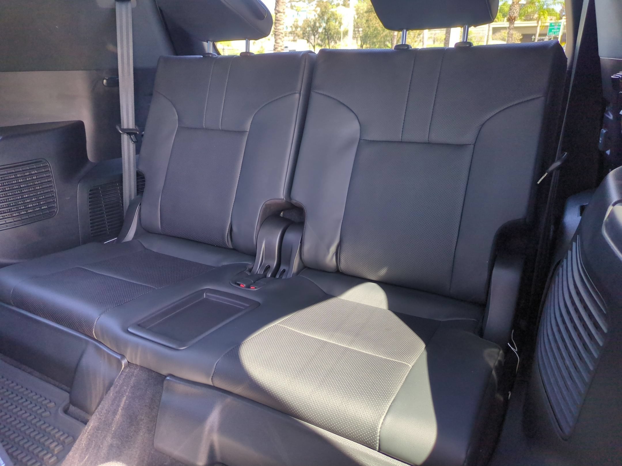 2026 Lexus LX 700h F-Sport - Photo 28