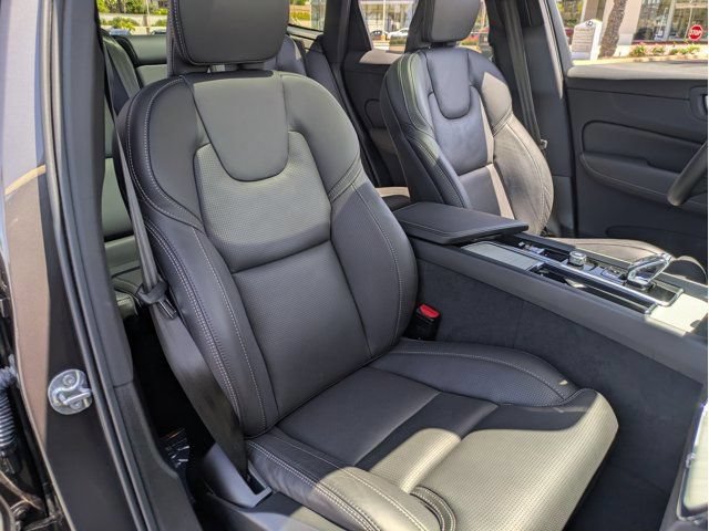 2025 Volvo XC60 Ultra - Photo 31