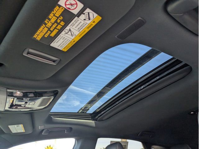 2025 Lexus RX Hybrid 350h - Photo 26