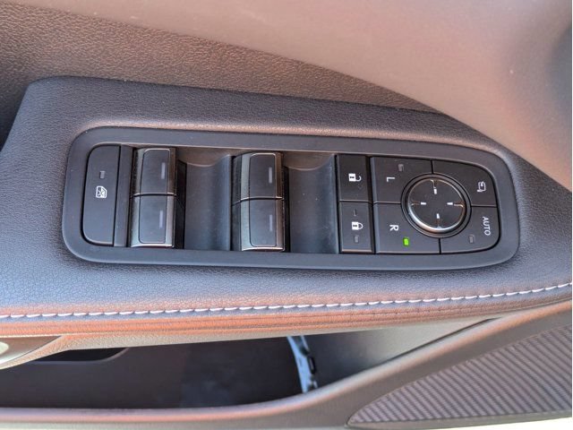 2024 Lexus RX 350 - Photo 15