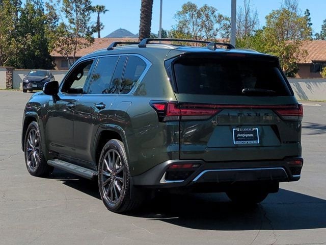 2026 Lexus LX 700h F-Sport - Photo 7