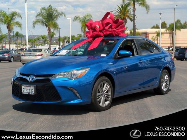 2017 Toyota Camry Hybrid SE