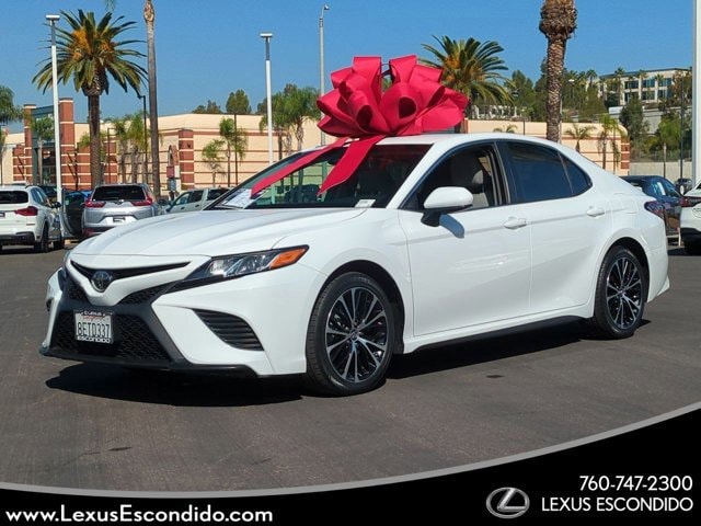 2018 Toyota Camry SE