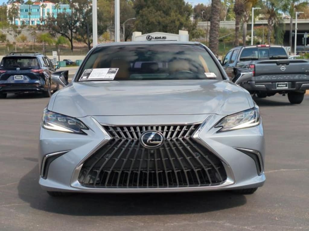 Used 2022 Lexus ES 350 Ultra Luxury Sedan