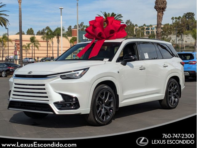 2026 Lexus TX Hybrid's photo