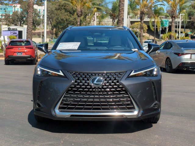 2025 Lexus UX Premium photo 2
