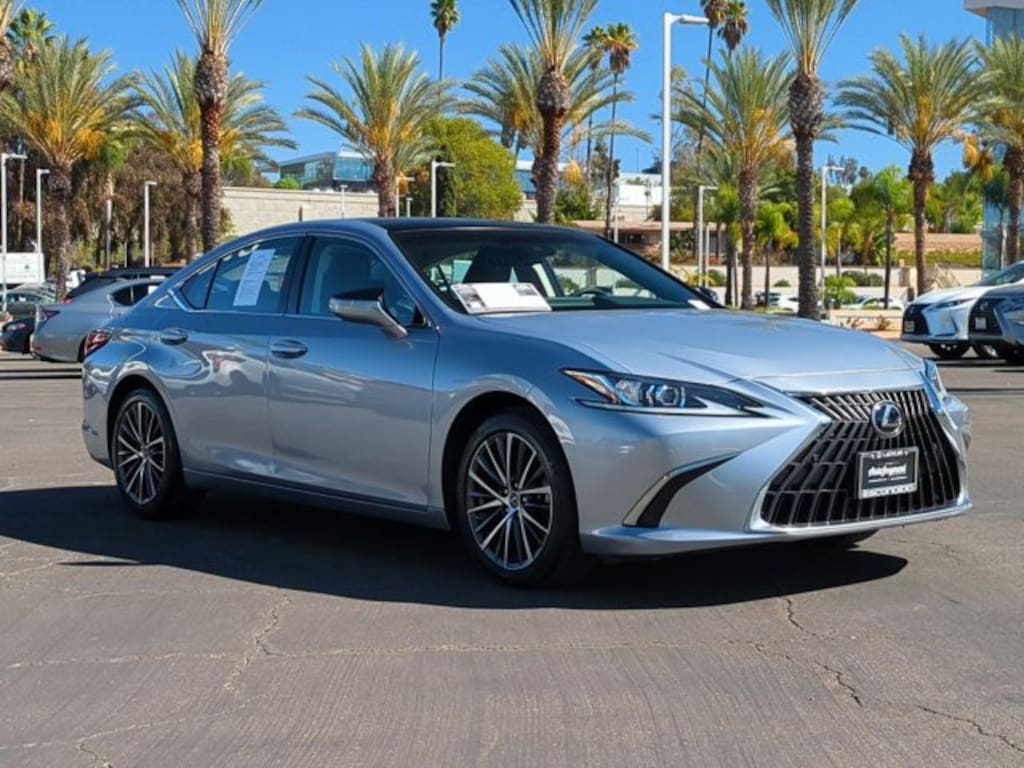 Used 2022 Lexus ES 350  Sedan
