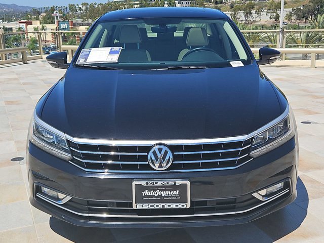 Used 2018 Volkswagen Passat SE with VIN 1VWBA7A35JC032883 for sale in Escondido, CA