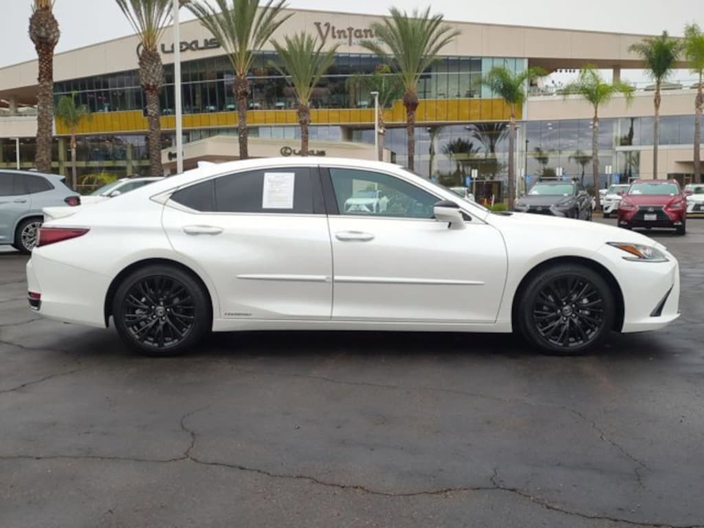Used 2019 Lexus ES 300h Premium Sedan