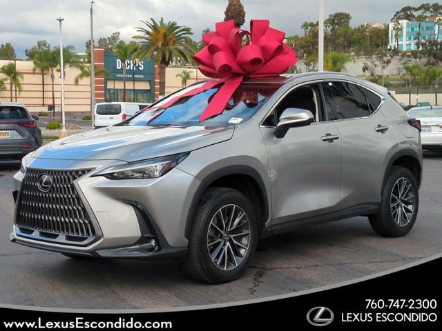 2022 Lexus NX 350's photo