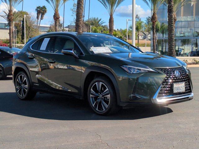 2021 Lexus UX 250h photo 3
