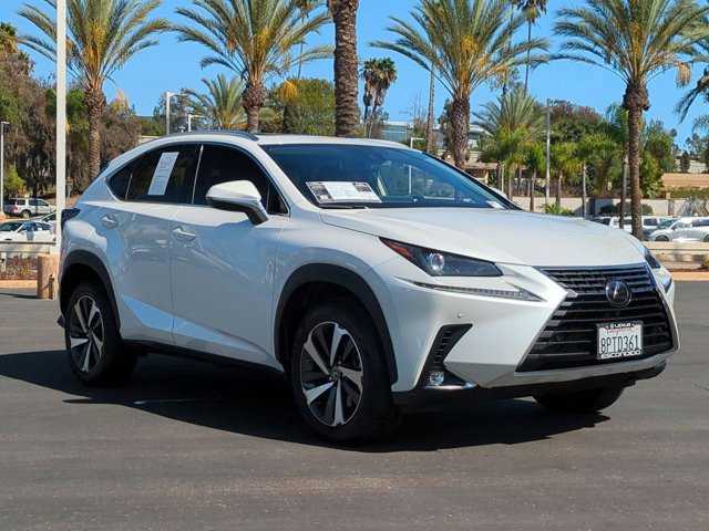 2020 Lexus NX 300 Premium photo 3