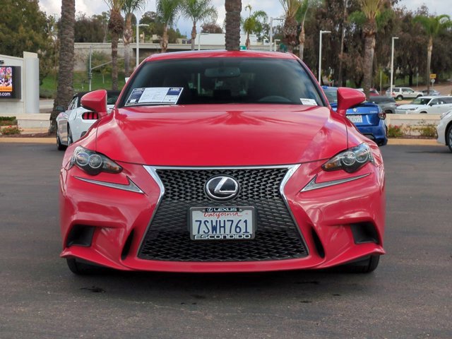 2016 Lexus IS 200t F SPORT photo 2
