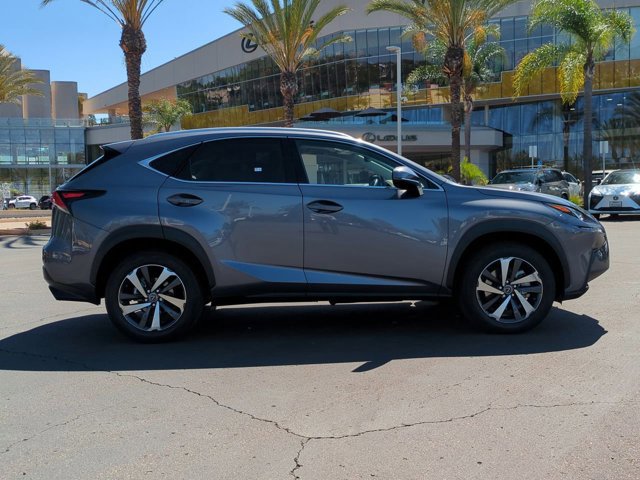 2020 Lexus NX 300 photo 2
