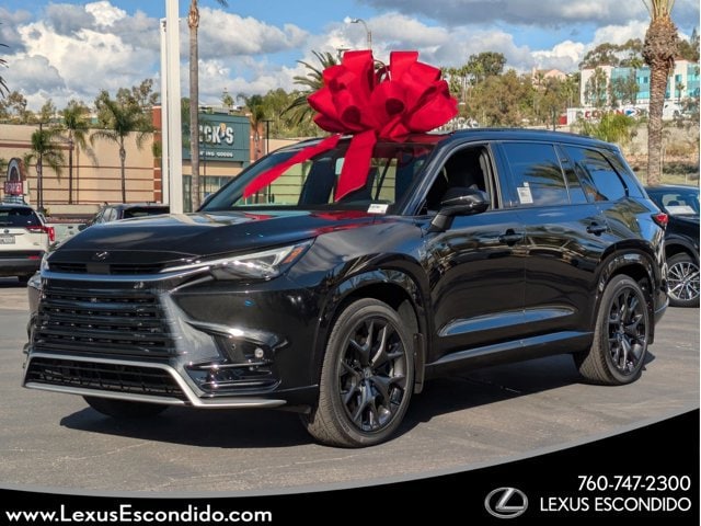 2026 Lexus TX Hybrid's photo