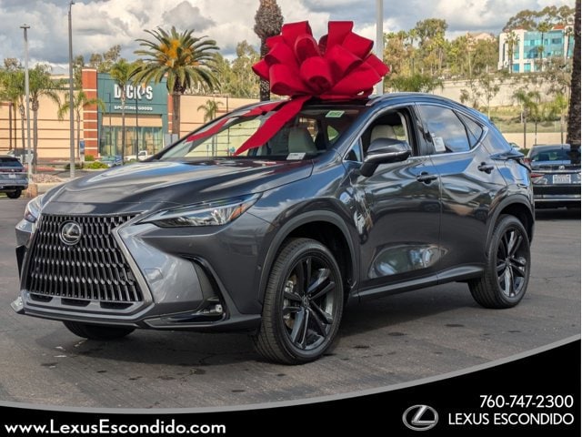 2026 Lexus NX PHEV 450h+'s photo