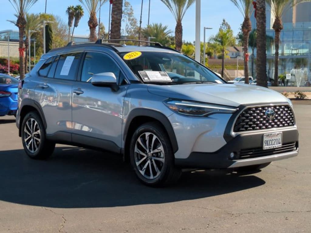 Used 2023 Toyota Corolla Cross XLE SUV