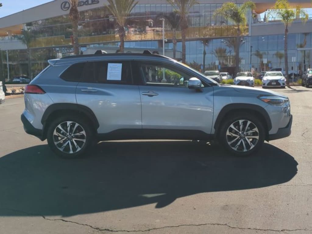 Used 2023 Toyota Corolla Cross XLE SUV