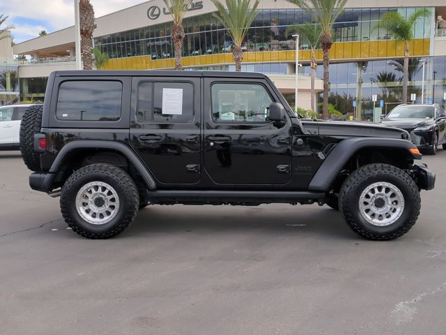 2024 Jeep Wrangler Willys photo 4