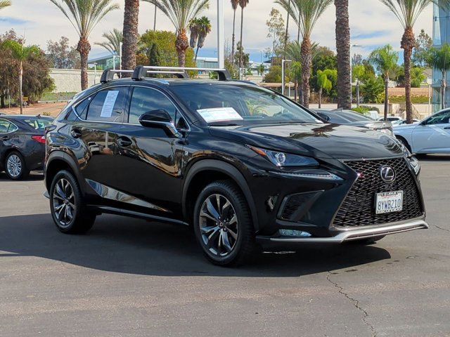2021 Lexus NX 300 F SPORT photo 3