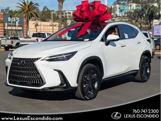 2026 Lexus NX PHEV 450h+'s photo