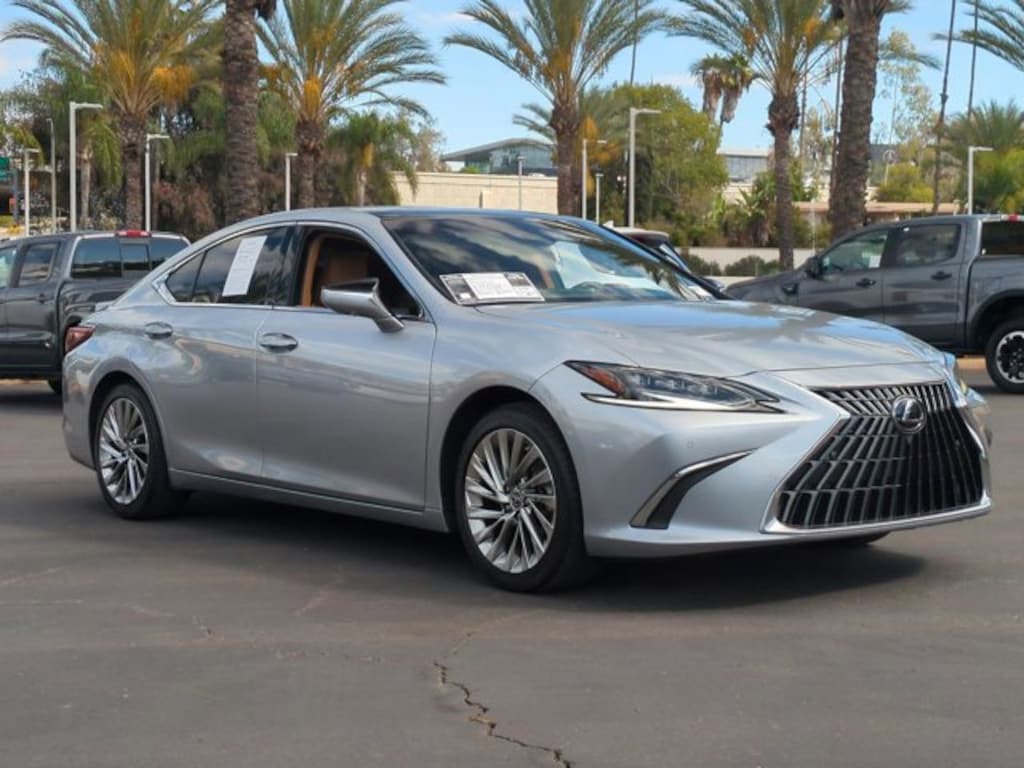 Used 2022 Lexus ES 350 Ultra Luxury Sedan
