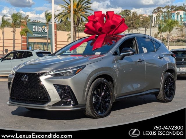 2026 Lexus NX PHEV 450h+'s photo