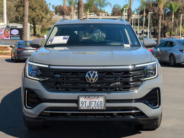 2025 Volkswagen Atlas SEL Premium R-Line photo 2