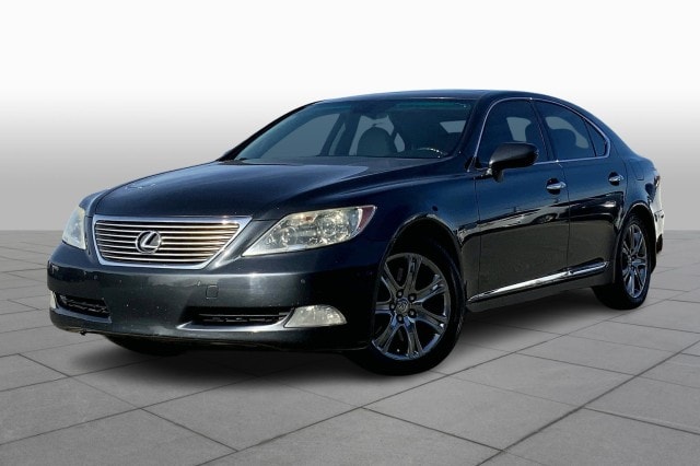 2009 Lexus LS Base's photo