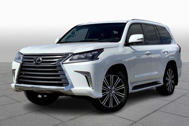 2021 Lexus LX 570's photo