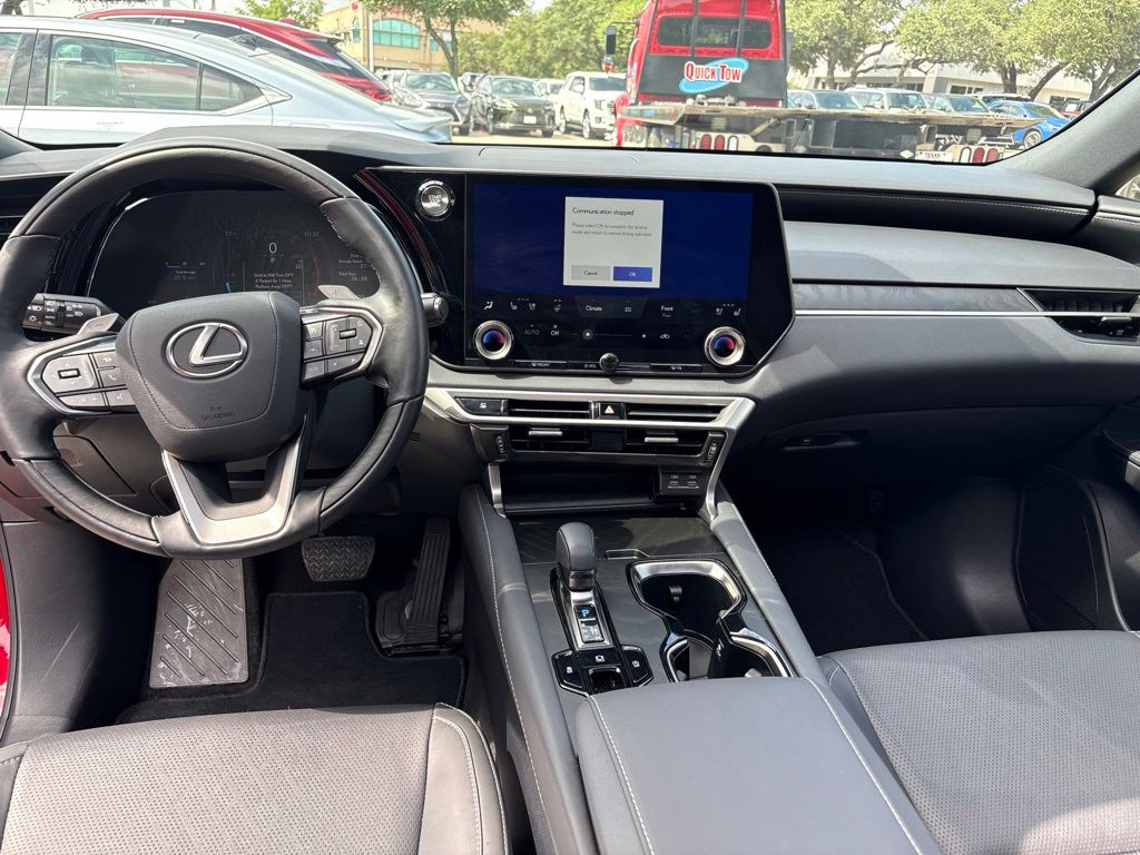 2025 Lexus RX 350 - Photo 18