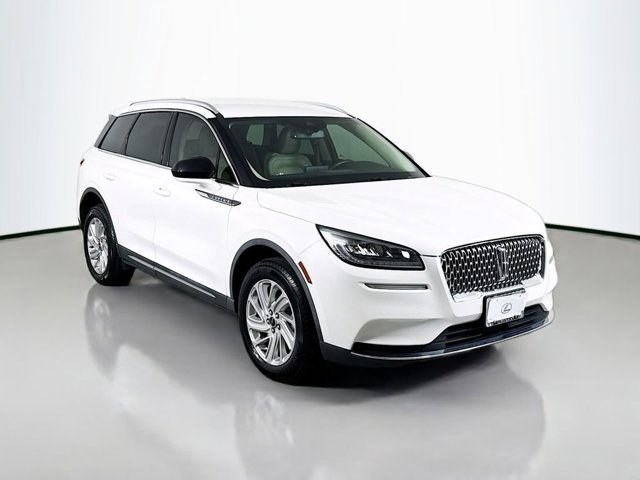 2021 Lincoln Corsair Standard photo 3