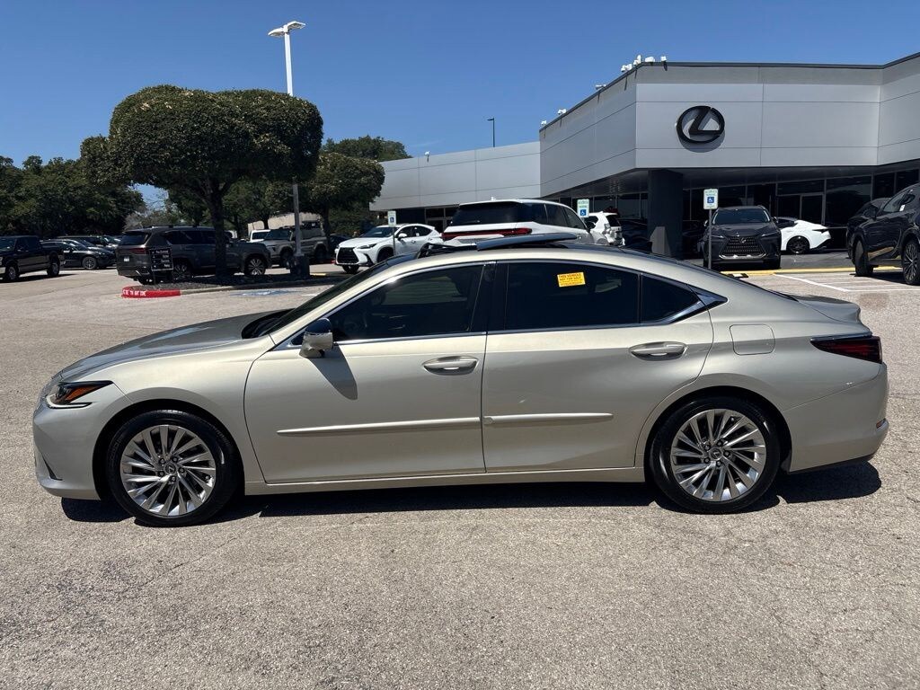 Used 2021 Lexus