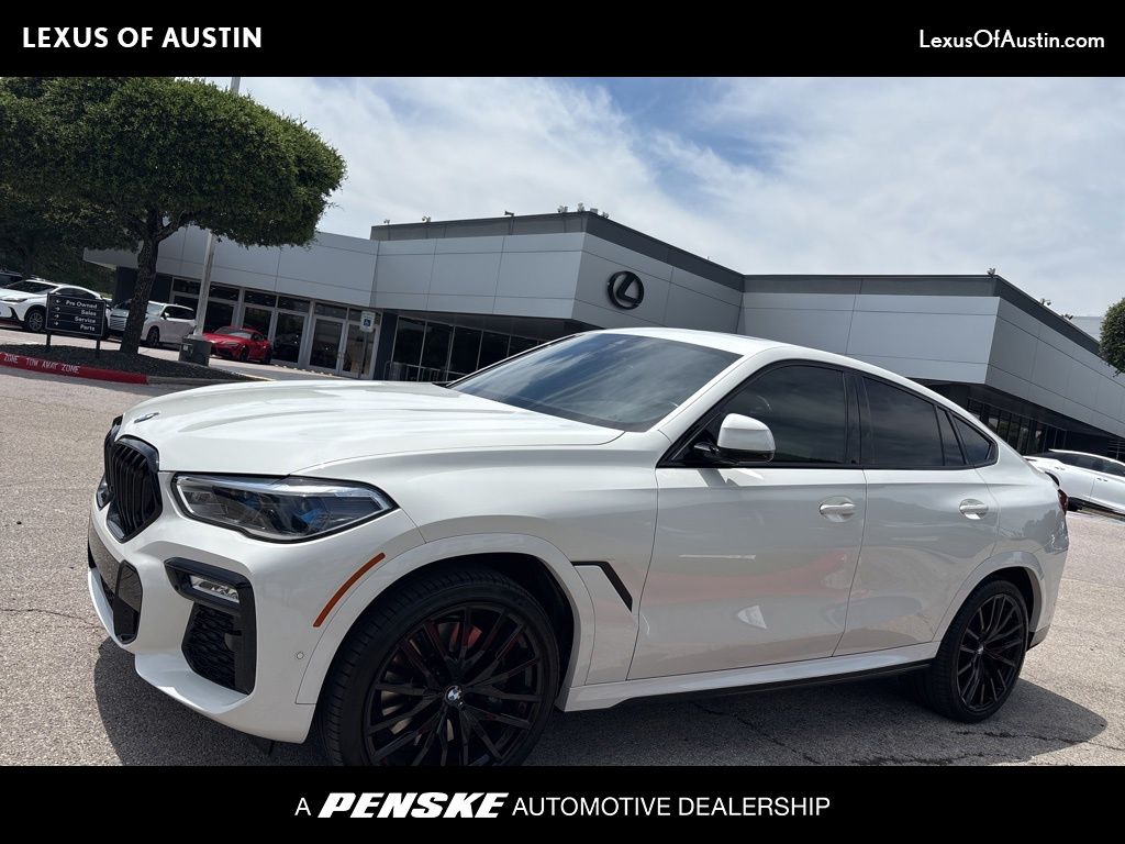 2021 BMW X6 M50i's photo