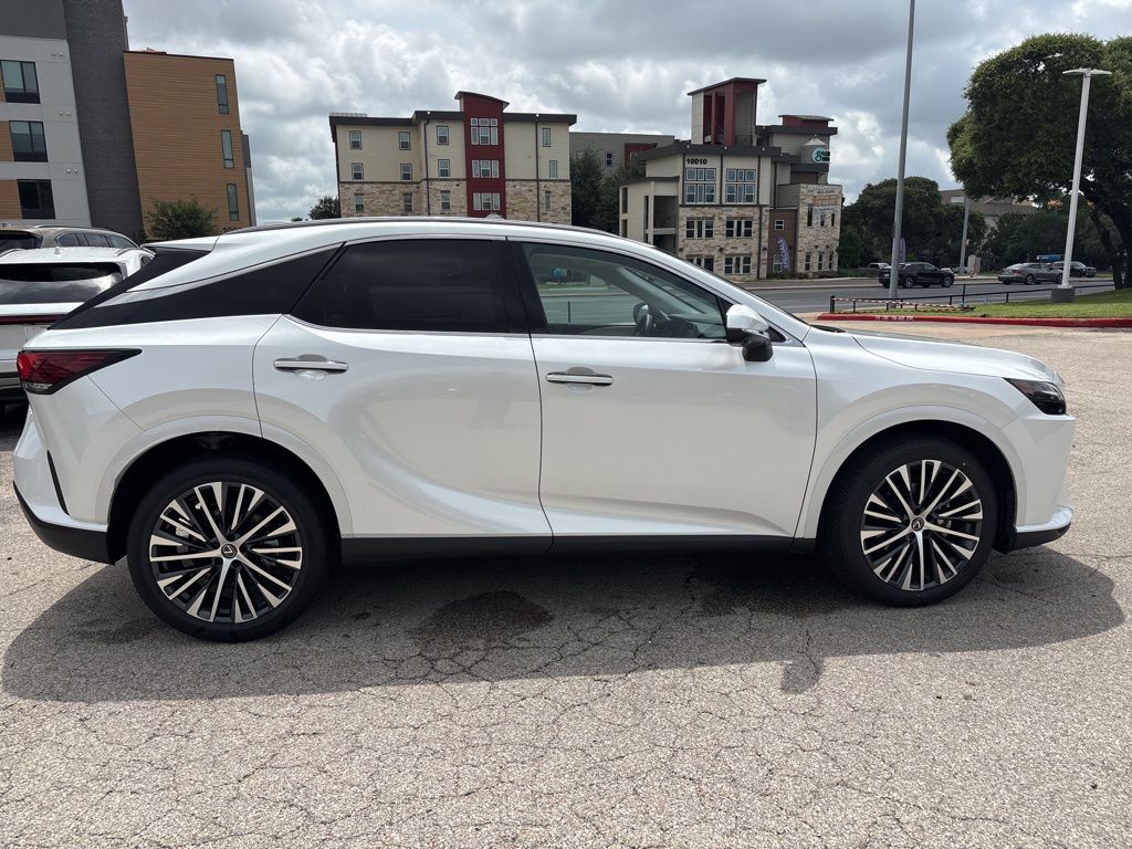 2025 Lexus RX 350 - Photo 6