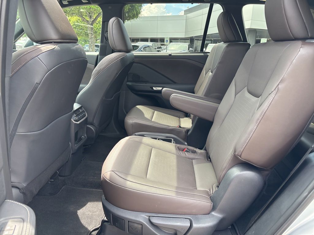 2025 Lexus TX Premium - Photo 22