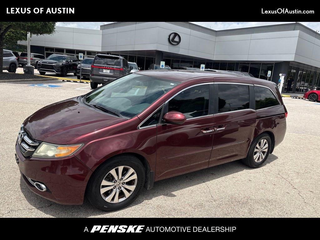 2016 Honda Odyssey SE's photo