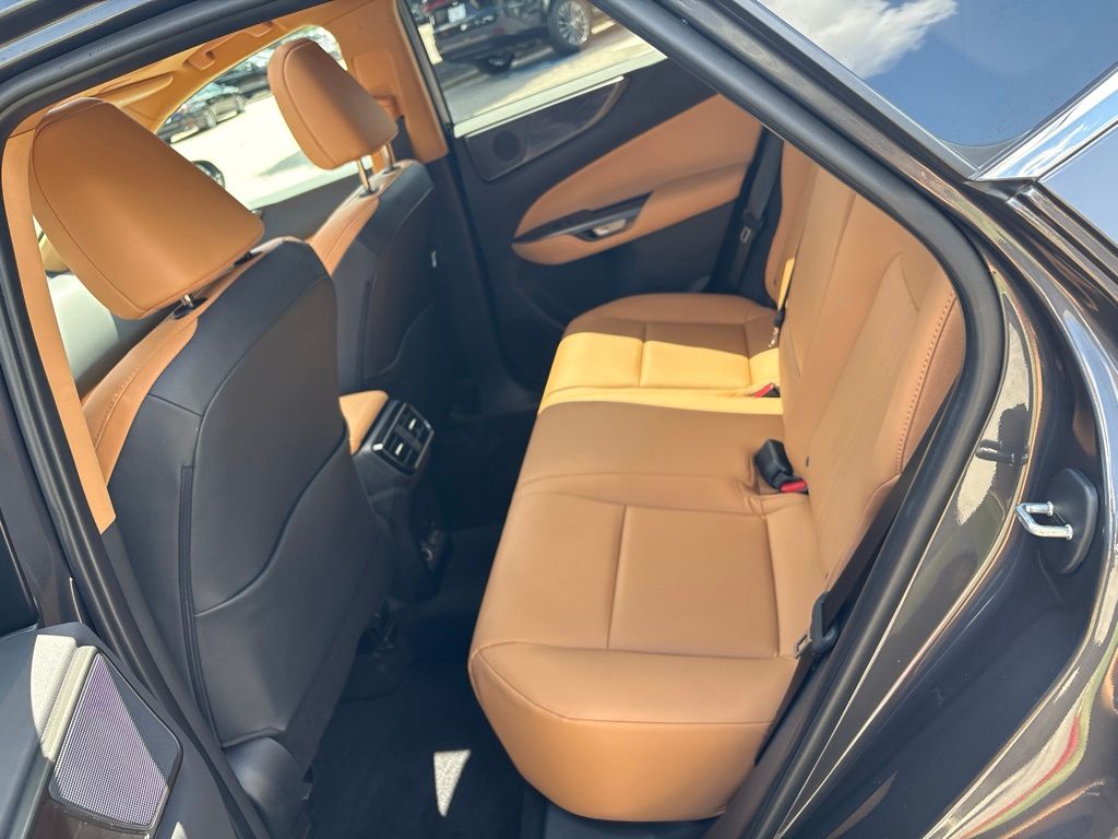 2025 Lexus NX 250 - Photo 20