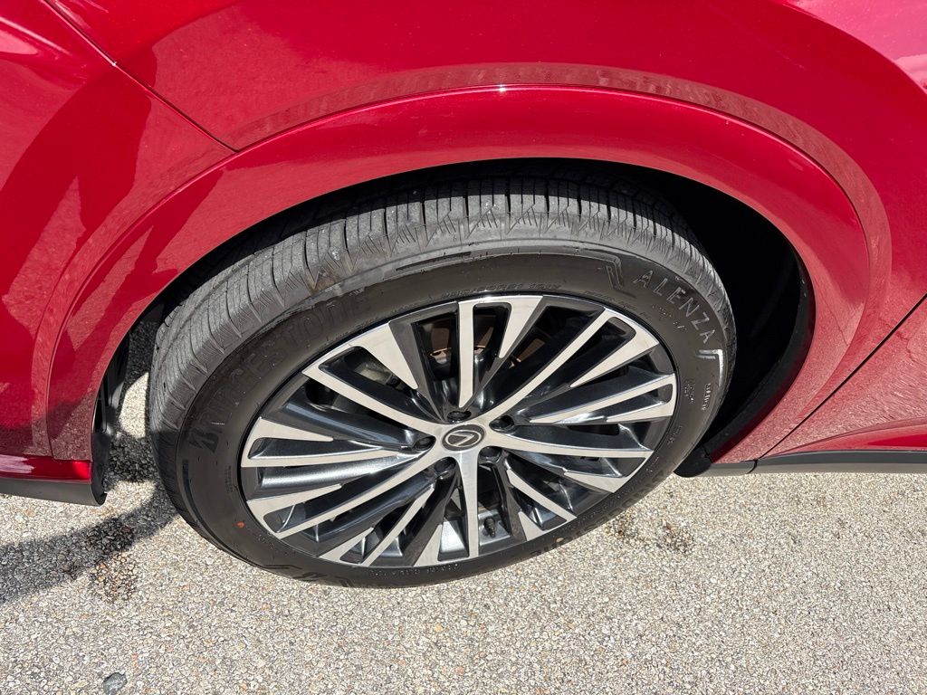 2025 Lexus RX 350 - Photo 9