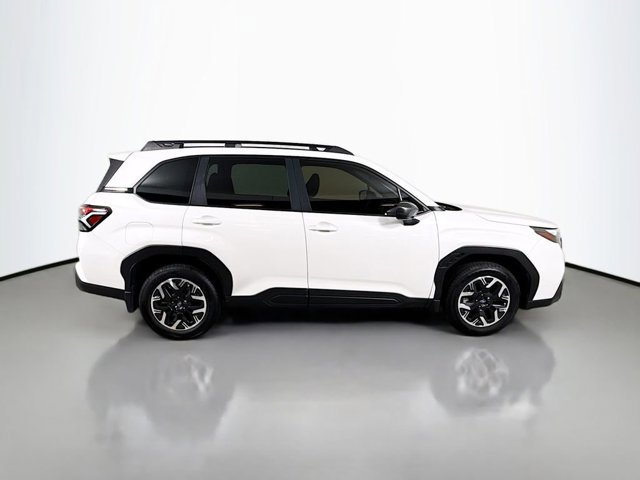 2025 Subaru Forester Premium Base photo 3