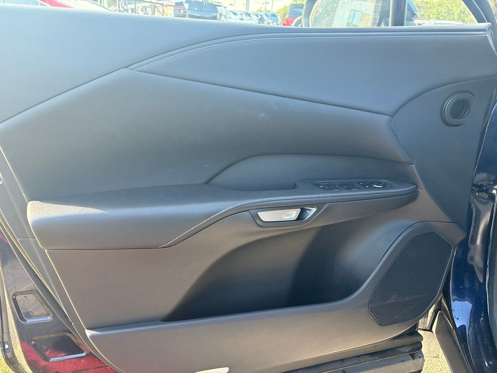 2025 Lexus RX 350 - Photo 12