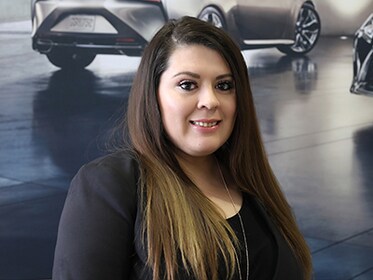Staff member Amy Bentley from ID_aa7c1da5062a