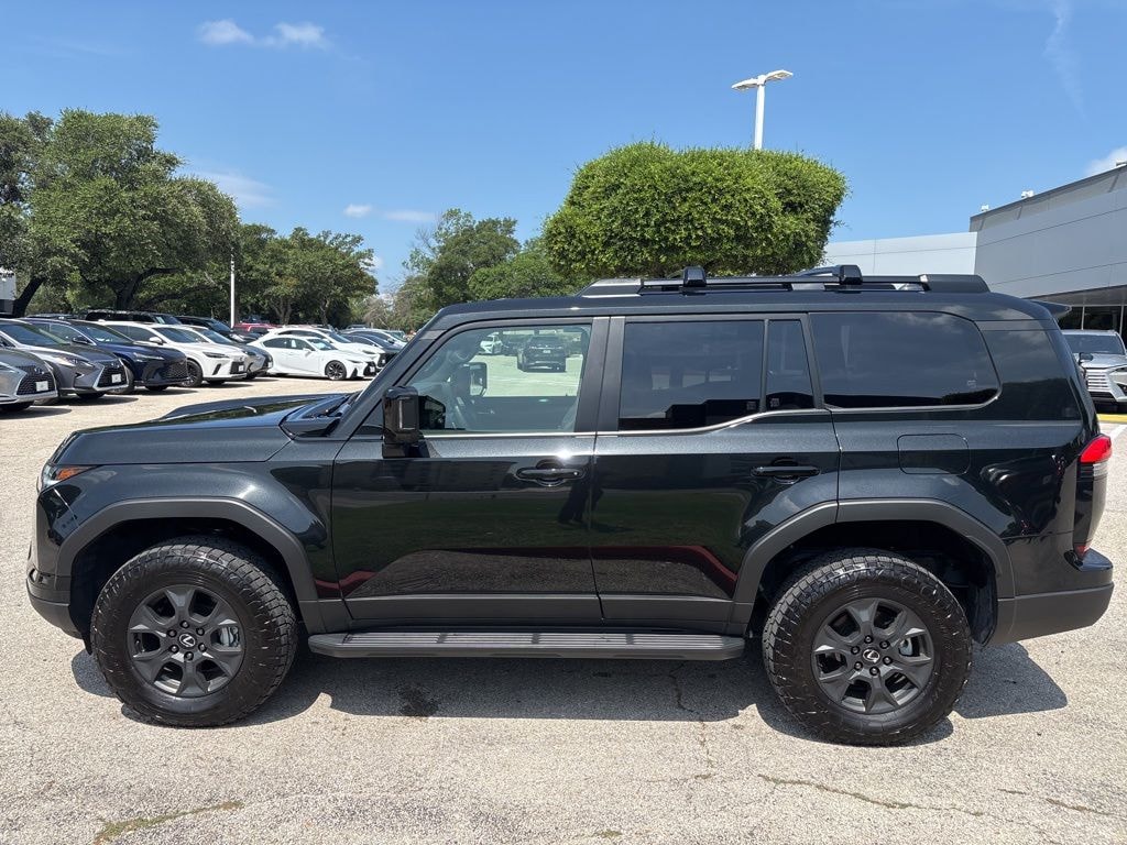 Used 2025 Lexus GX 550 Overtrail SUV
