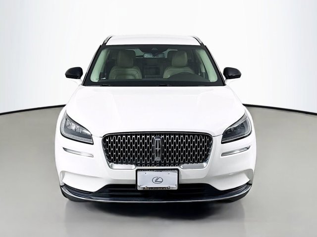 2021 Lincoln Corsair Standard photo 2